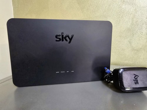 Modem sky hub sr203 - sky,